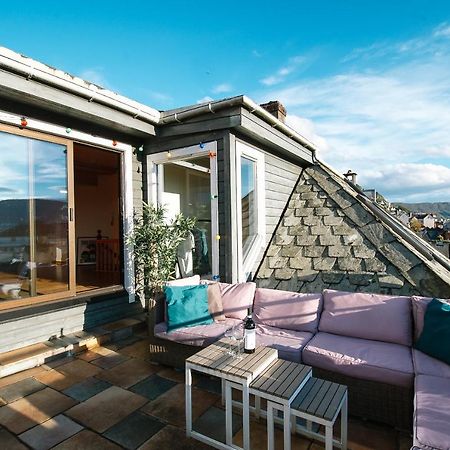 Spacious Penthouse With Grand Terrace Bergen Bagian luar foto