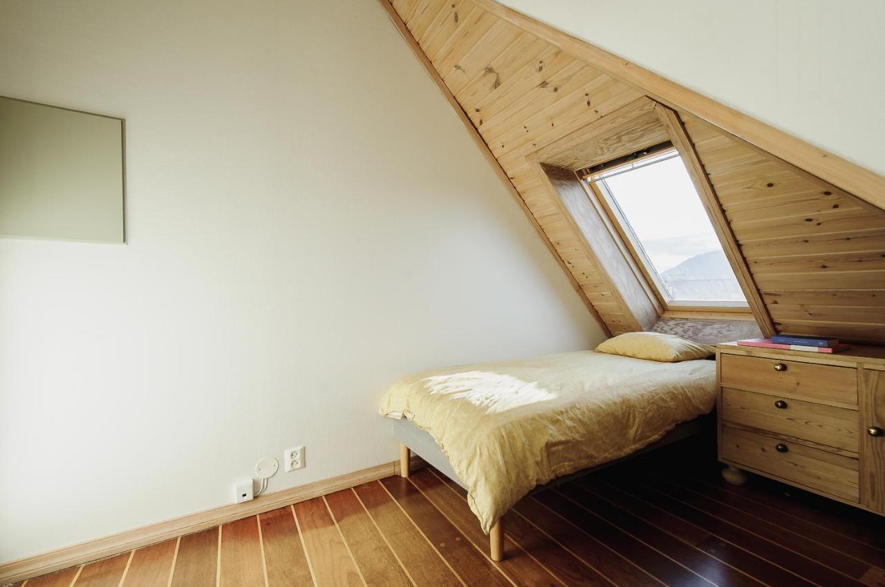 Spacious Penthouse With Grand Terrace Bergen Bagian luar foto