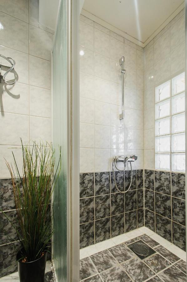 Spacious Penthouse With Grand Terrace Bergen Bagian luar foto
