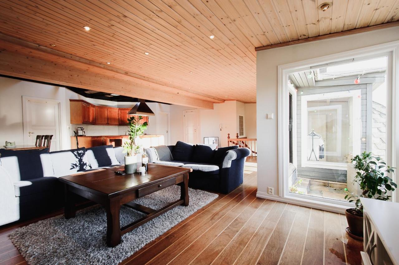 Spacious Penthouse With Grand Terrace Bergen Bagian luar foto